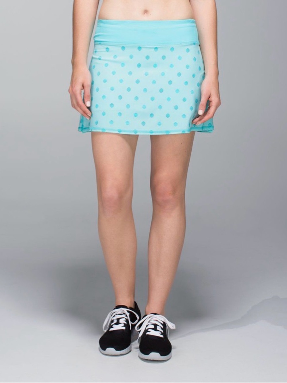 Lululemon Run Pace Setter Skirt in the Stripe Dot Printed Angel Blue